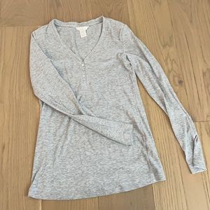 Grey H&M maternity top - never worn!
